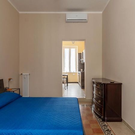 Functional Apartment - Piazza Re Di Roma Bagian luar foto