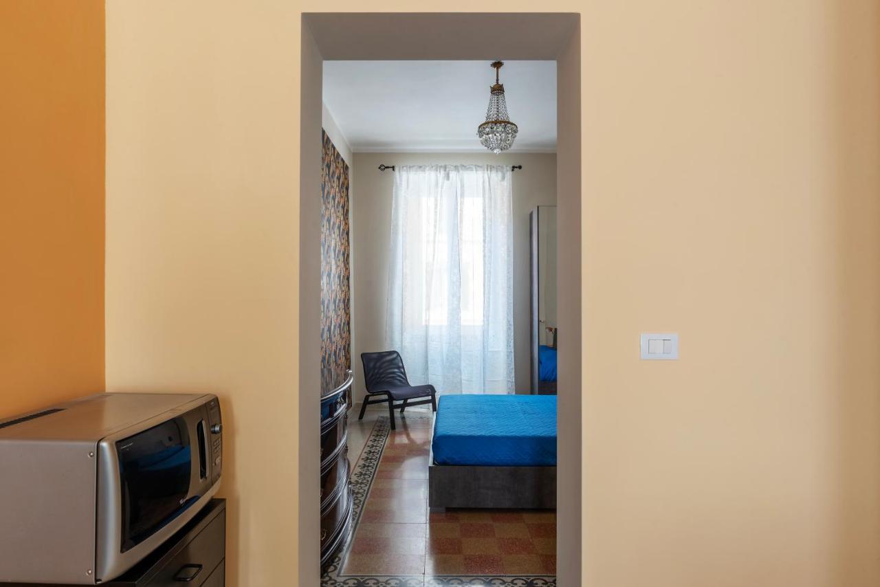 Functional Apartment - Piazza Re Di Roma Bagian luar foto