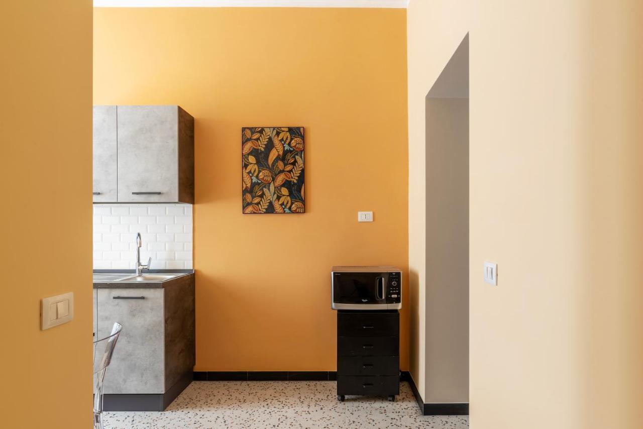 Functional Apartment - Piazza Re Di Roma Bagian luar foto